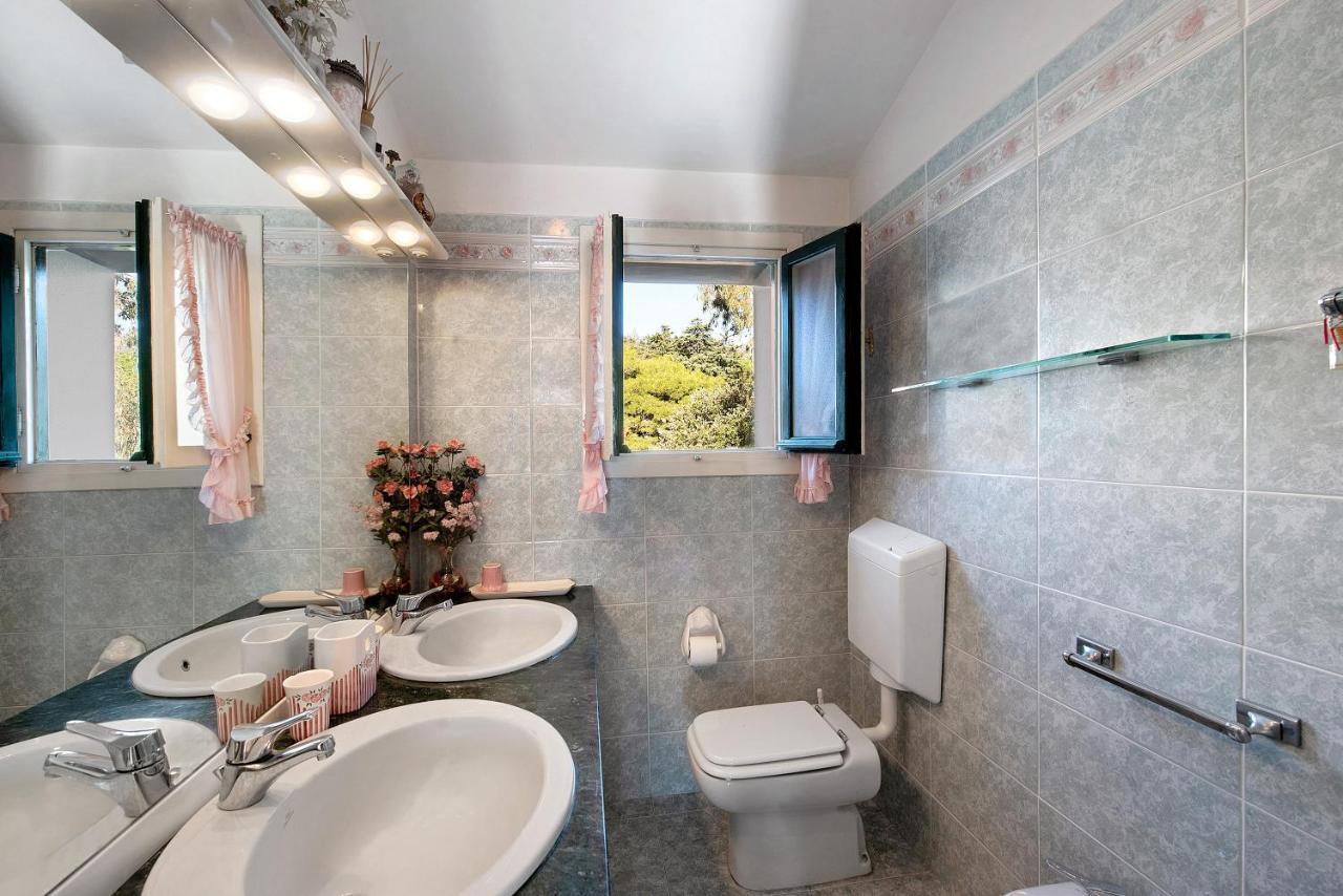 Giuditta - Arenzanohost Apartment Luaran gambar
